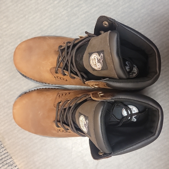 Work boots - Picture 2 of 4